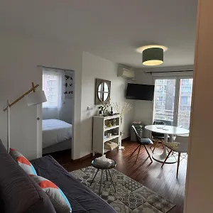  Appartement Le Marengo: Charmant, Rénové, Terrasse, Parking Privé