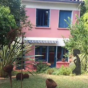  Séjour chez l'habitant Spacieuse Dans Maison Art Deco Au Centre De