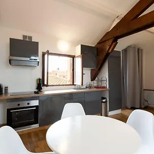  Appartement 7 - Tout équipé, Fonctionnel - Carmes,
