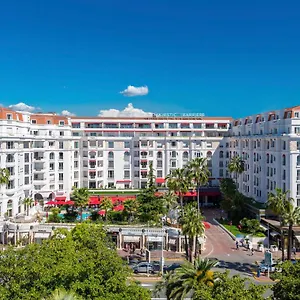 Barriere Le Majestic Отель Канны